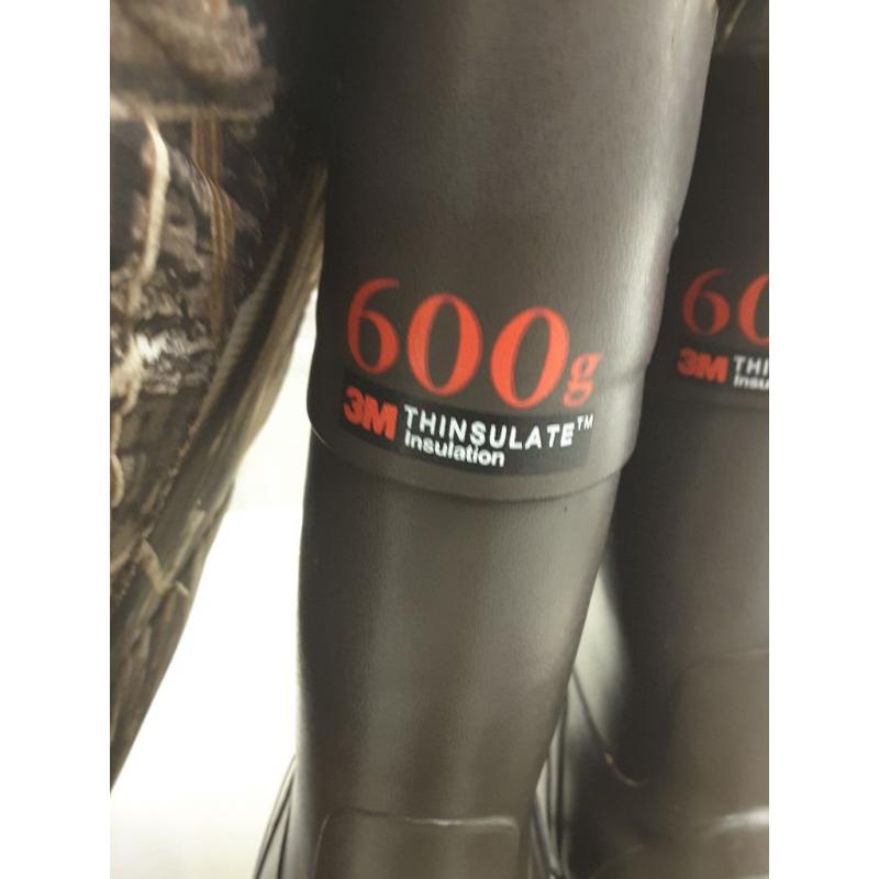 Tide ewe chest hunting rs for women size 8, camoflauge