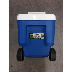 Igloo 38 Qt Wheelie Cool with wheels - Blue