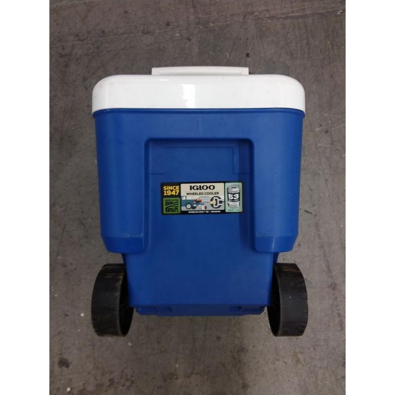 Igloo 38 Qt Wheelie Cool with wheels - Blue