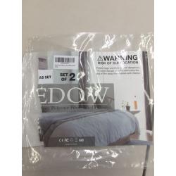 Edow 2 pack pillow, white. Luxury polyester fiber filled pillow