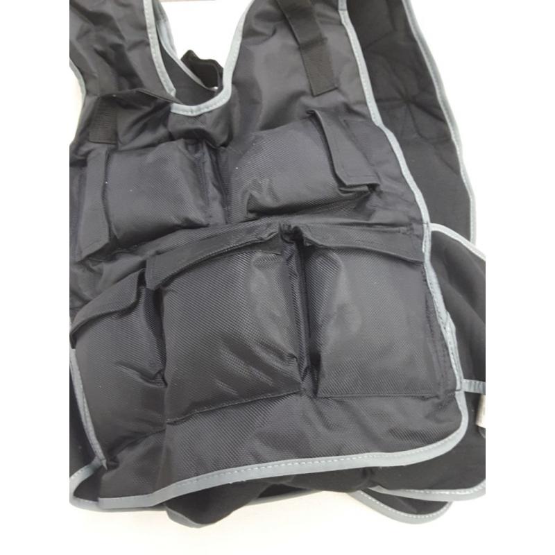 Spri 20lb weighted vest, black.