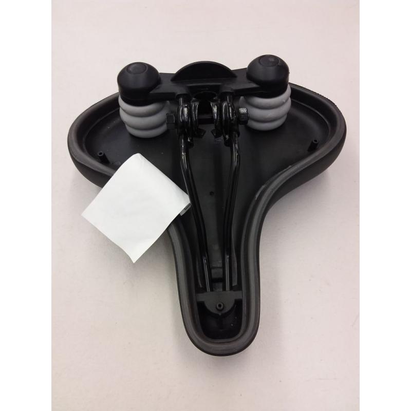 Schwinn female bike seat