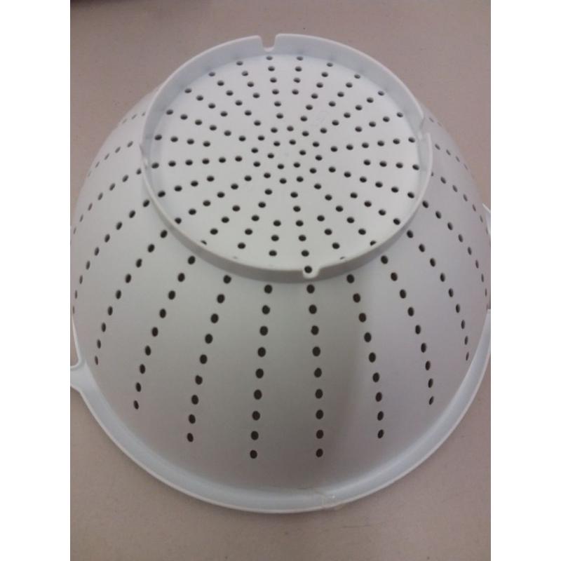 Mainstays 5-Quart White Colander, Polypropylene