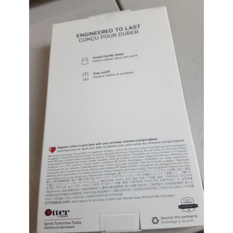 OtterBox Clearly Protected Skin Series Phone Case Clear