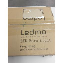 LED barn light