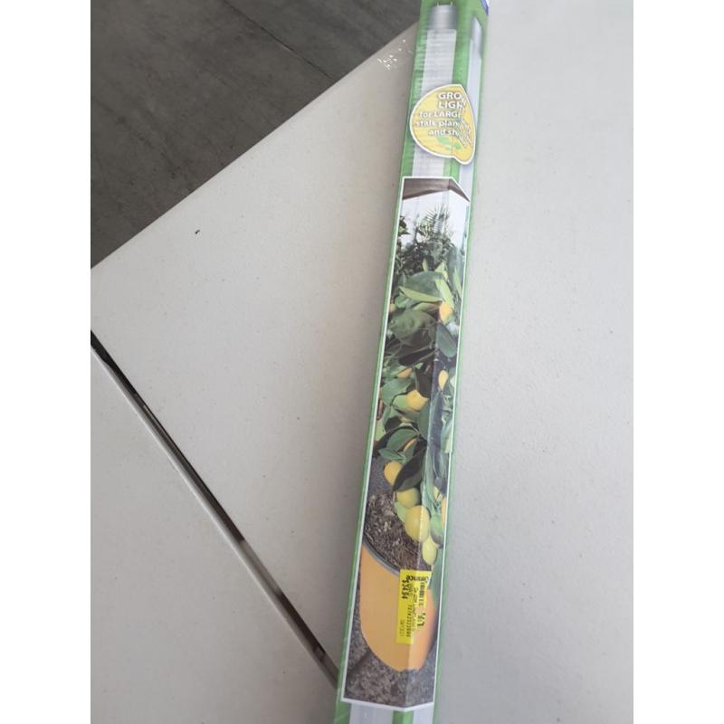 Great Value LED Light Bulb, 18W (32W/40W Equivalent) T8/T12 Grow Light Replacement Lamp G13 Base, Non-dimmable, Plant Light, 48-inches, 1-Pack