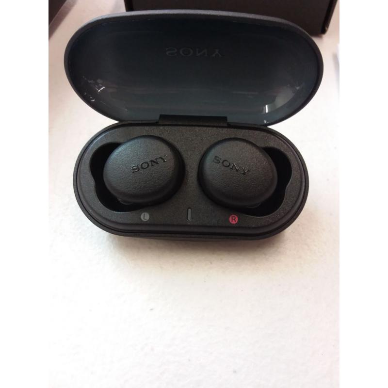 Sony Bluetooth True Wireless Earbuds with Charging Case, Black, WFXB700/B