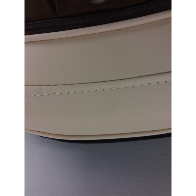 Head and neck massager cream color MGM-C11C