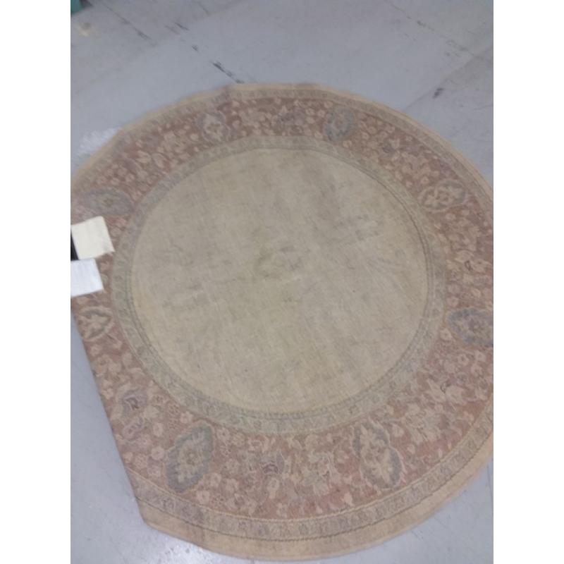 Karastan 63in Round Rug