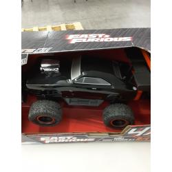 Jada Toys Fast and Furious Dom's Dodge Charger 4 x 4