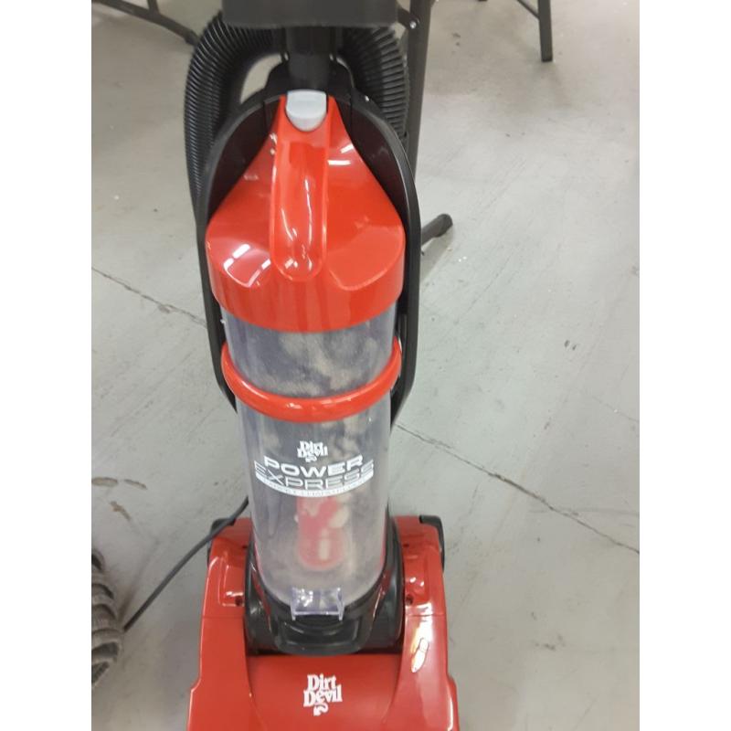 Dirt Devil Power Express Upright Bagless Vacuum
