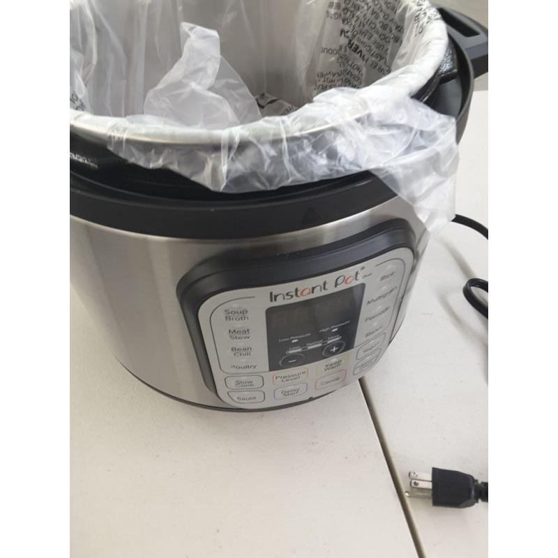 Instant Pot Duo 8 Qt 7-in-1 Multi-Use Programmable Pressure Cooker, Slow Cooker, Rice Cooker, Steamer, Saut, Yogurt Maker and Warmer