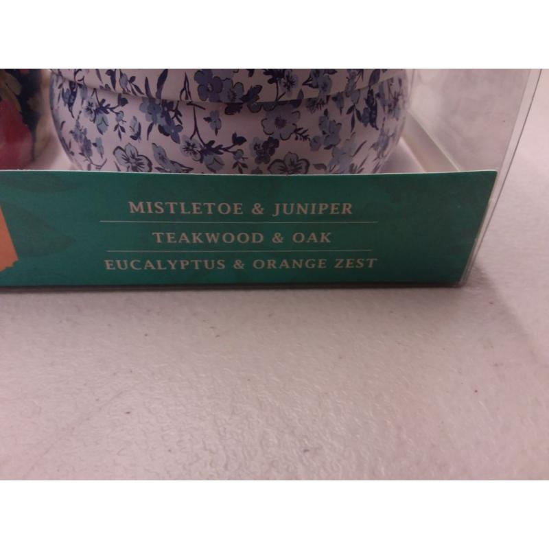 The Pioneer Woman 3-Piece Woodsy Collection Tin Candles Set, Mistletoe & Juniper, Teakwood & Oak, and Eucalyptus & Orange Zest, 4.95 oz