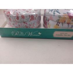 The Pioneer Woman 3-Piece Baked Goods Collection Tin Candles Set, Cranberry Chutney, French Toast, and Gingerbread & Spice, 4.95 oz