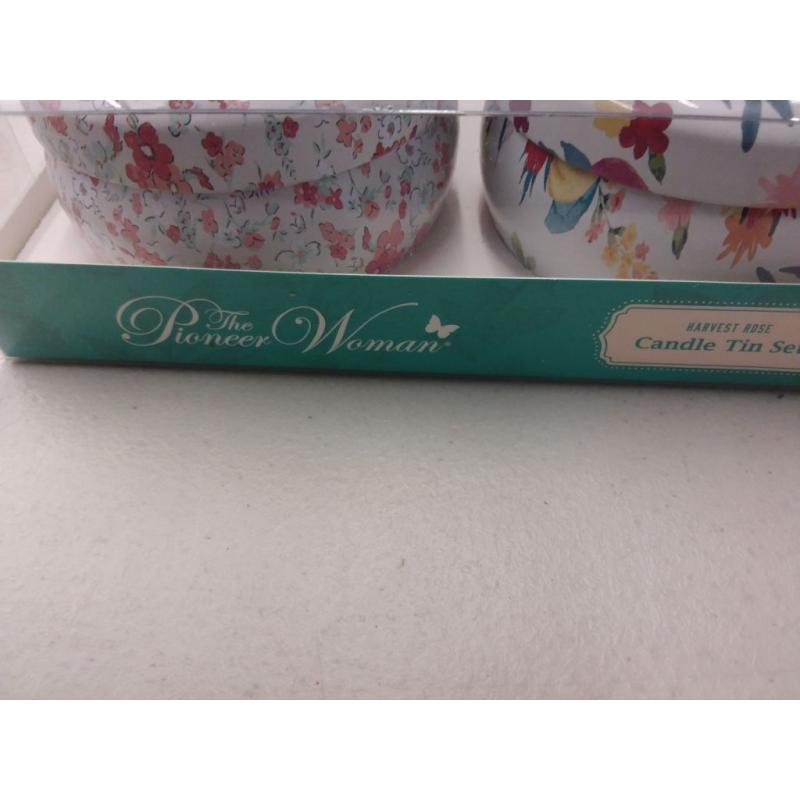 The Pioneer Woman 3-Piece Baked Goods Collection Tin Candles Set, Cranberry Chutney, French Toast, and Gingerbread & Spice, 4.95 oz