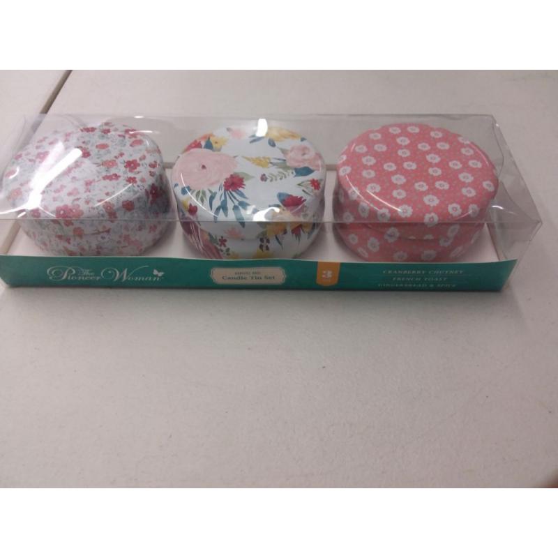 The Pioneer Woman 3-Piece Baked Goods Collection Tin Candles Set, Cranberry Chutney, French Toast, and Gingerbread & Spice, 4.95 oz