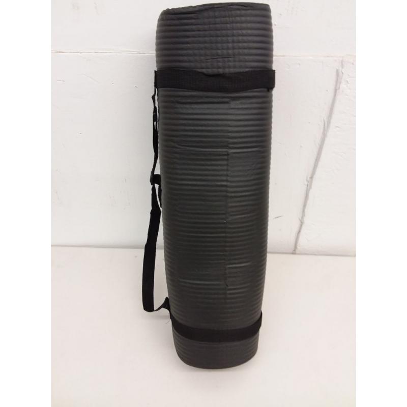 All purpose thick yoga mat, black