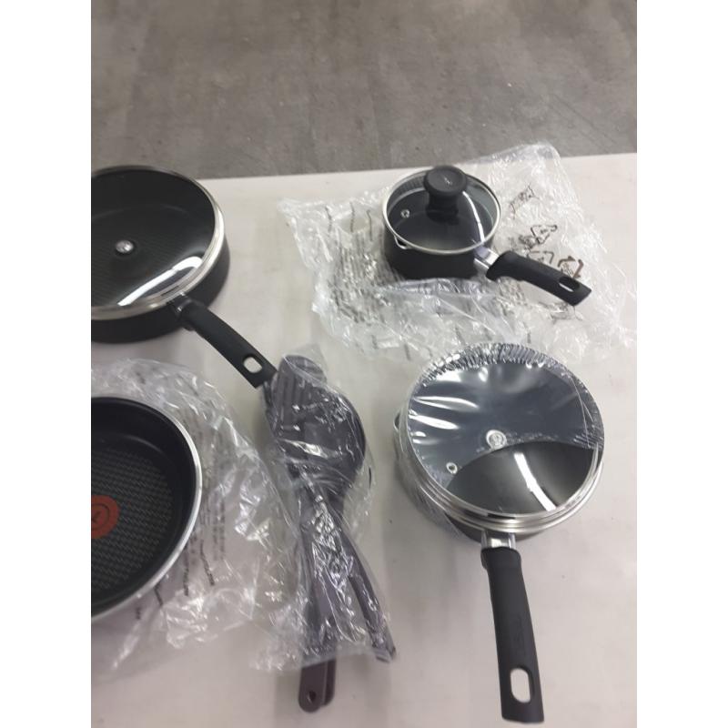 T-Fal Cook & Strain 14 Piece Set (Missing 5qt covered Dutch Oven)