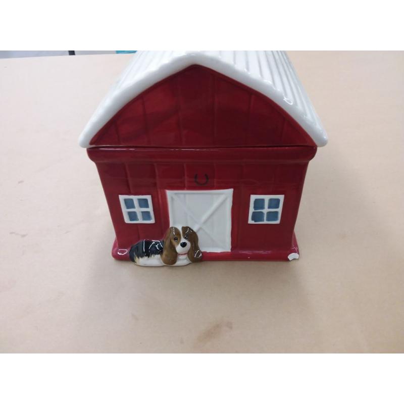 Red Barn 7.9 Inch Cookie Jar