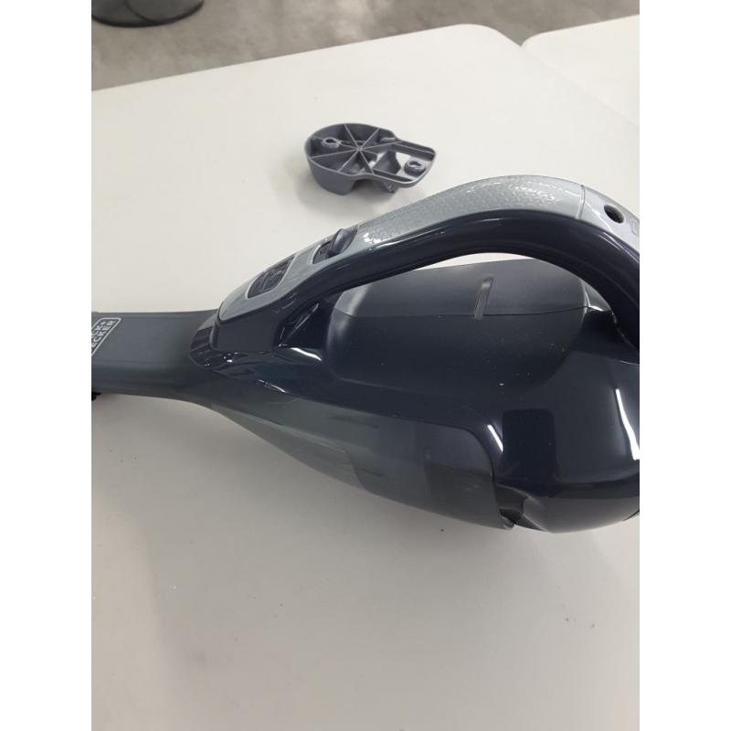 Black + Decker Dustbuster Advanced Clean