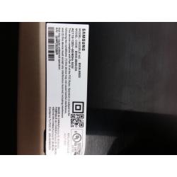 Samsung - 4.1-Channel Soundbar with Wireless Rear Speaker Kit and DOLBY AUDIO / DTS 2.0 - Black