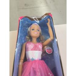 Barbie 28 Best Fashion Friend Doll