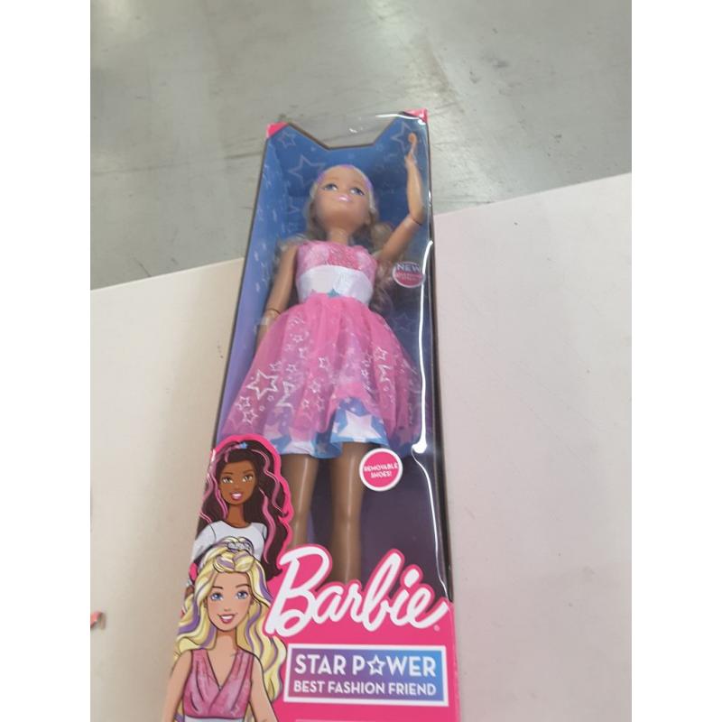 Barbie 28 Best Fashion Friend Doll