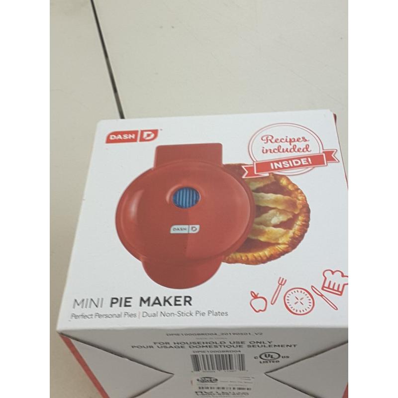 Dash Mini Pie Maker - Red