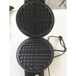 Cuisinart WMR-CA Round Classic Waffle Maker