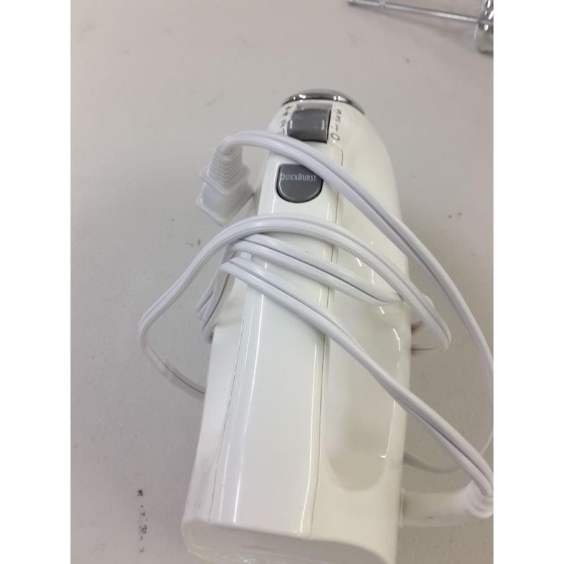 Hamilton Beach Hand Mixer With Snap On Case