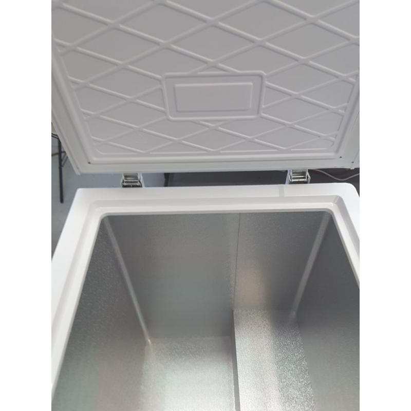 5.0 Cubic Foot Chest Freezer - Galanz