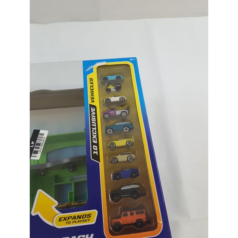 Micro Machines Transforming Playset - Micro Gas N Dash Combo