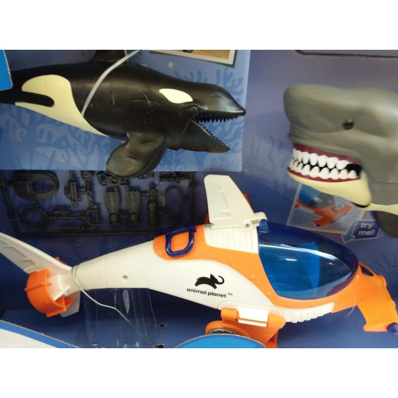 Animal Planet Deep Sea Shark Rescue Submarine Set