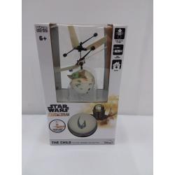 World Tech Toys Star Wars: The Mandalorian - The Child / Baby Yoda Sculpted Head - UFO Helicopte