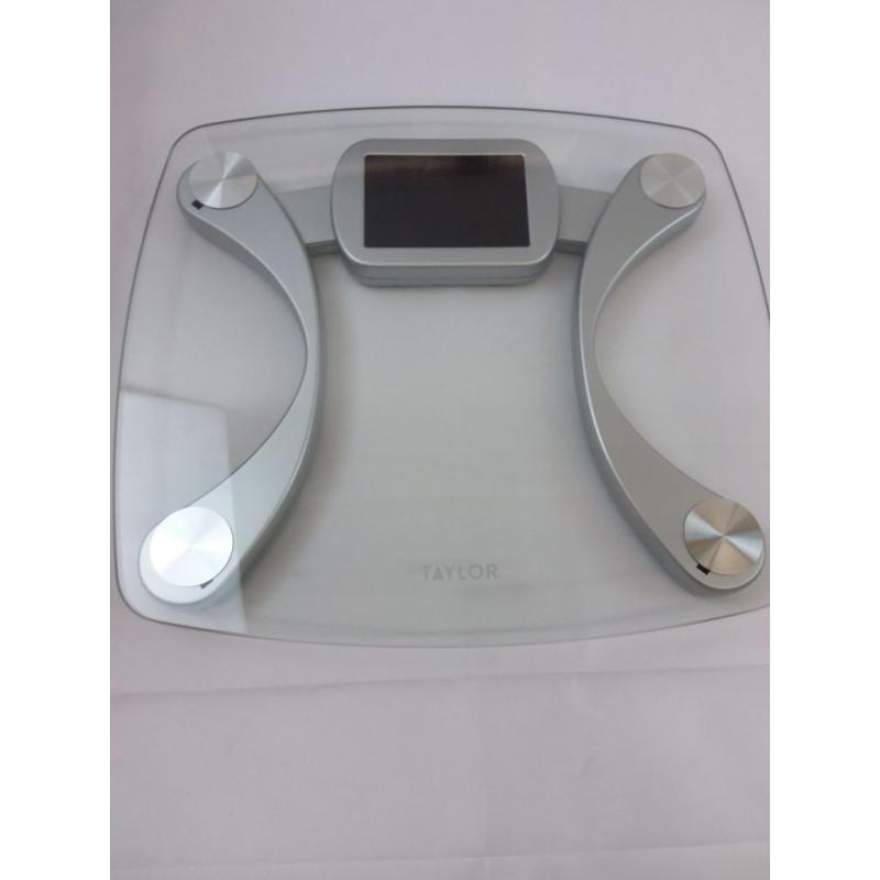 Digital Glass Stainless Steel Bathroom Scale Clear/Silver