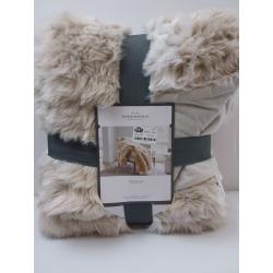 Snow Leopard Long Faux Fur Throw Blanket Neutral