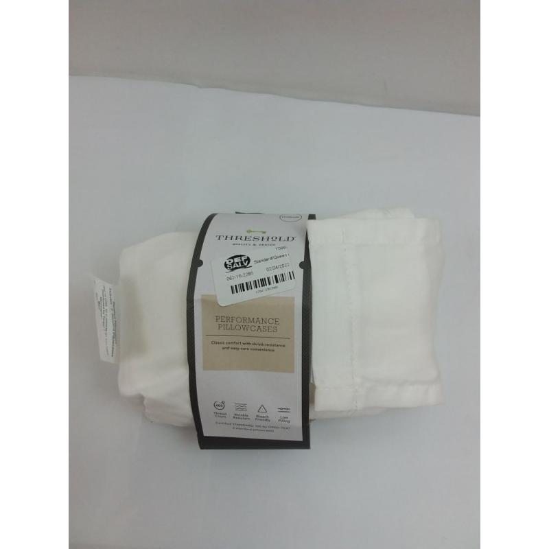 Standard/Queen 400 Thread Count Solid Performance Pillowcase Set White -