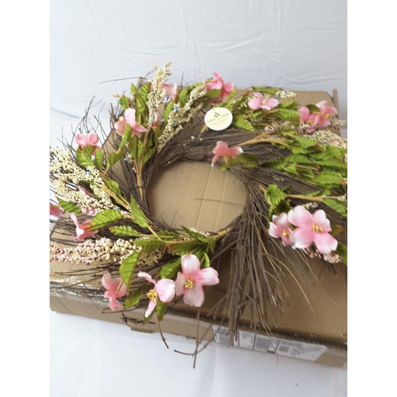 Artificial Spring Wreath Pink 22