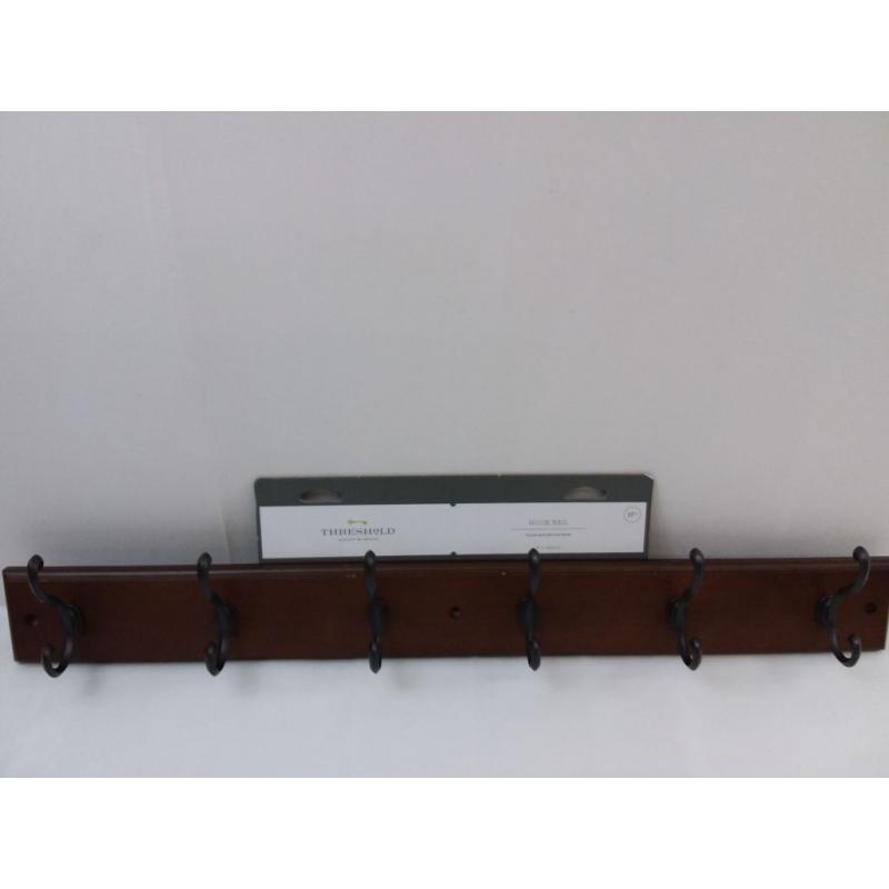 27 Scroll hook Rack - Cocoa/Soft Iron