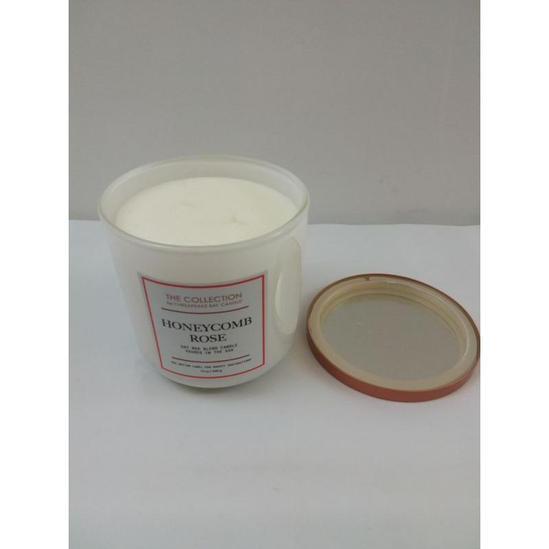 12oz Honeycomb Rose Candle