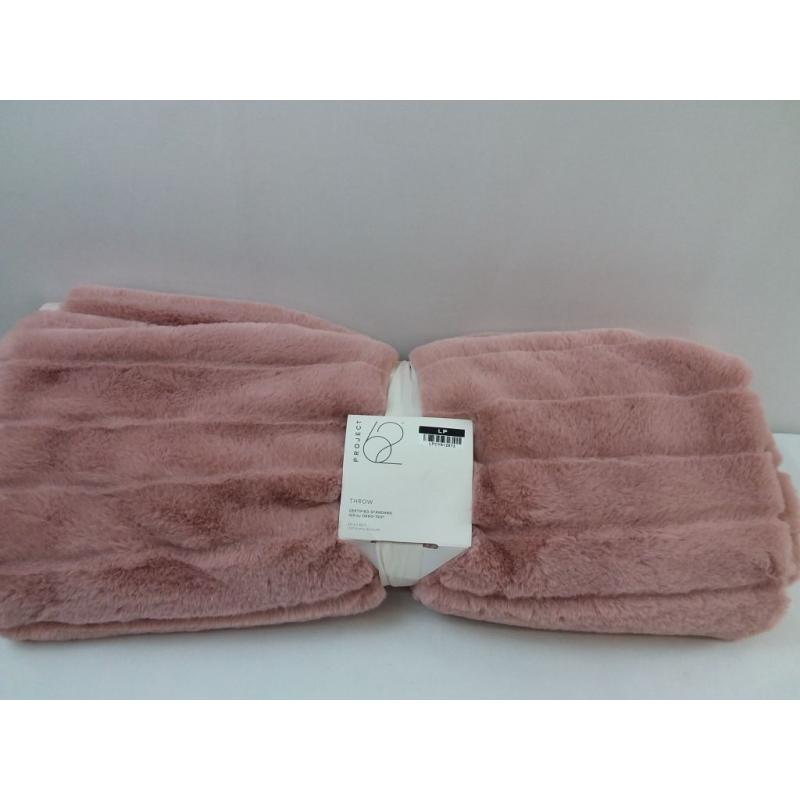 Textured Faux Fur Reversible Throw Blanket Pink -