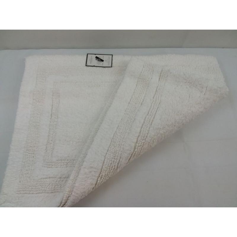 22x60 Performance Cotton Reversible Bath Runner White - Threshold