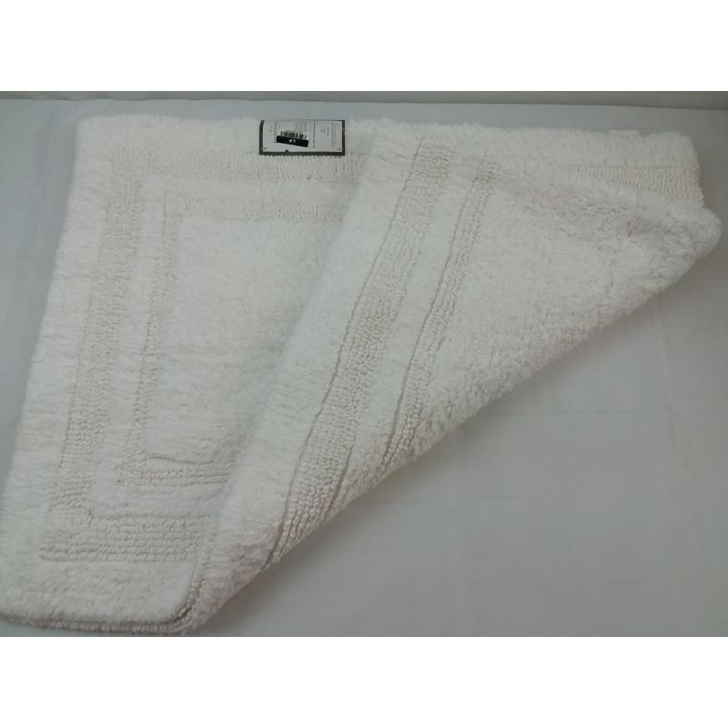 22x60 Performance Cotton Reversible Bath Runner White - Threshold