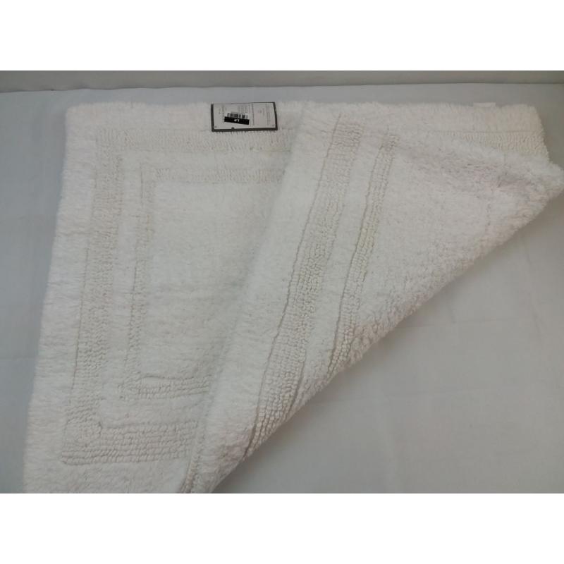 22x60 Performance Cotton Reversible Bath Runner White - Threshold