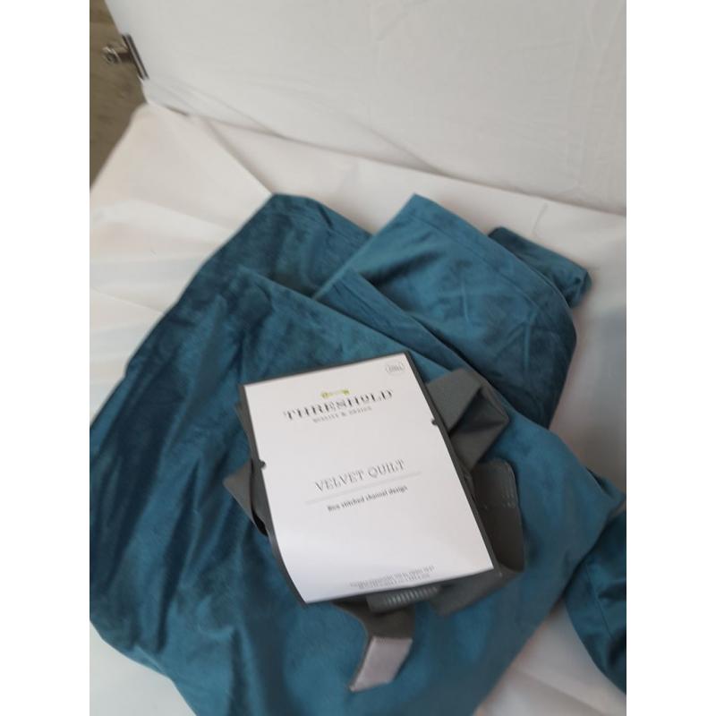 Threshold Velvet Quilt 88 x 92