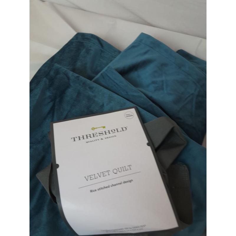 Threshold Velvet Quilt 88 x 92