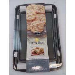 Wilton Ultra Bake Pro 3 Piece Cookie Sheet Set