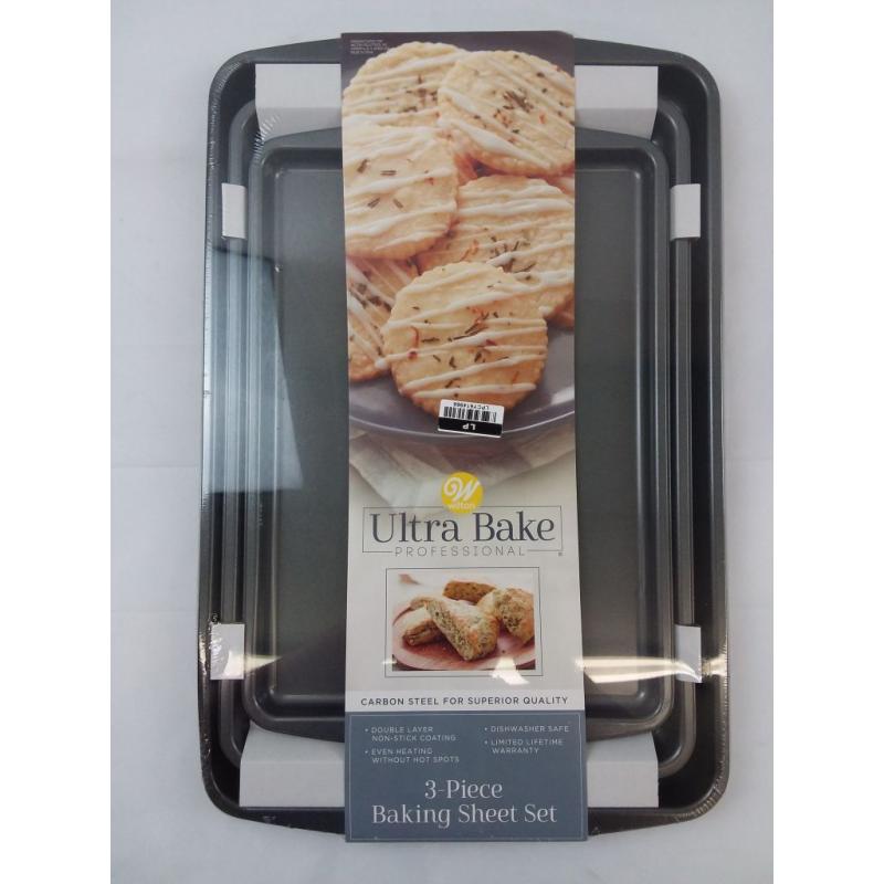 Wilton Ultra Bake Pro 3 Piece Cookie Sheet Set