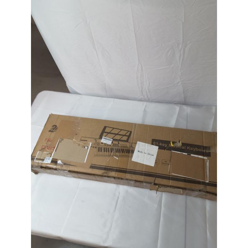 Electronic keyboard toy