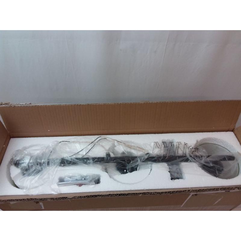 3 glass light vanity fixture